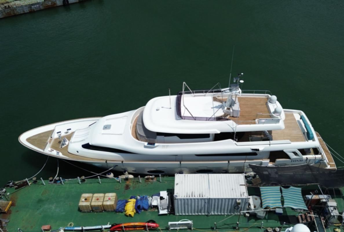 图4_第2页_2014 Custom Line Navetta 33(4).jpg